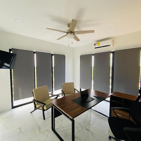 The Penthouse Villa Belmopan Exterior photo